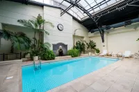 Loi Suites Recoleta Hotel - Swimmingpools