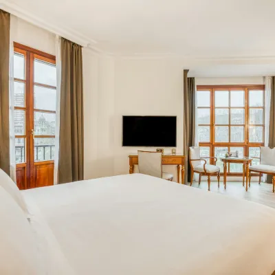 Sercotel Arenal Bilbao Hotels near El Arenal Park