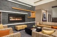 Hampton Inn & Suites Rosemont Chicago O'Hare - parking