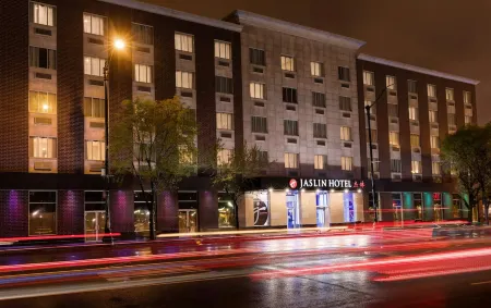 Jaslin Hotel