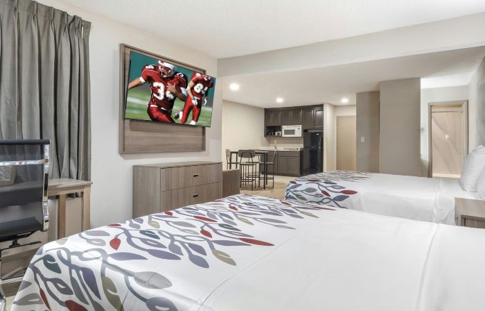 Red Roof Inn & Suites Newport News