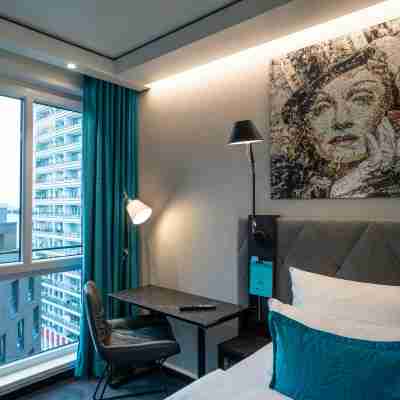 Motel One Berlin-Spittelmarkt Rooms