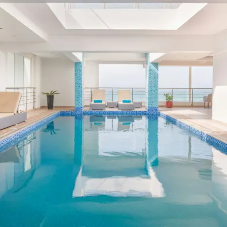Al Hail Waves Hotel Managed by Centara
