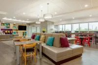 Home2 Suites by Hilton Vero Beach I-95 - 3-Star