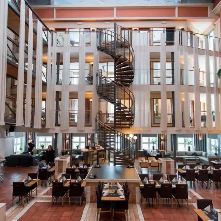 Hotel Riverside