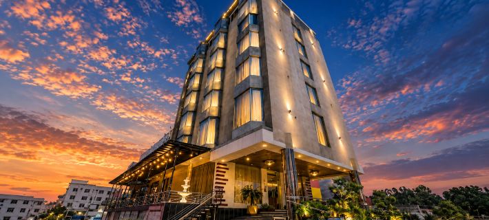 Hotel 5 Flowers Ananta Elite Hotels in Kota