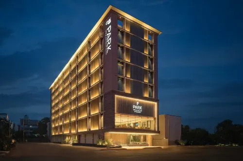 Park Inn And Suites By Radisson Rajkot - 4-Star