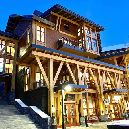 Spruce Peak resort Ski In Out with Views