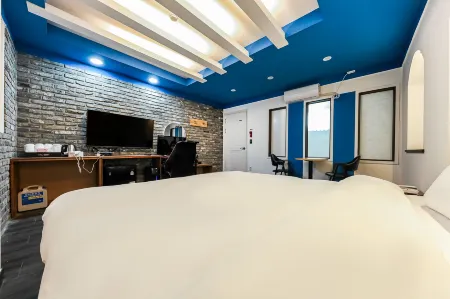 Hotel Illuwa Отели рядом с достопримечательностью «Daejeon O-World»