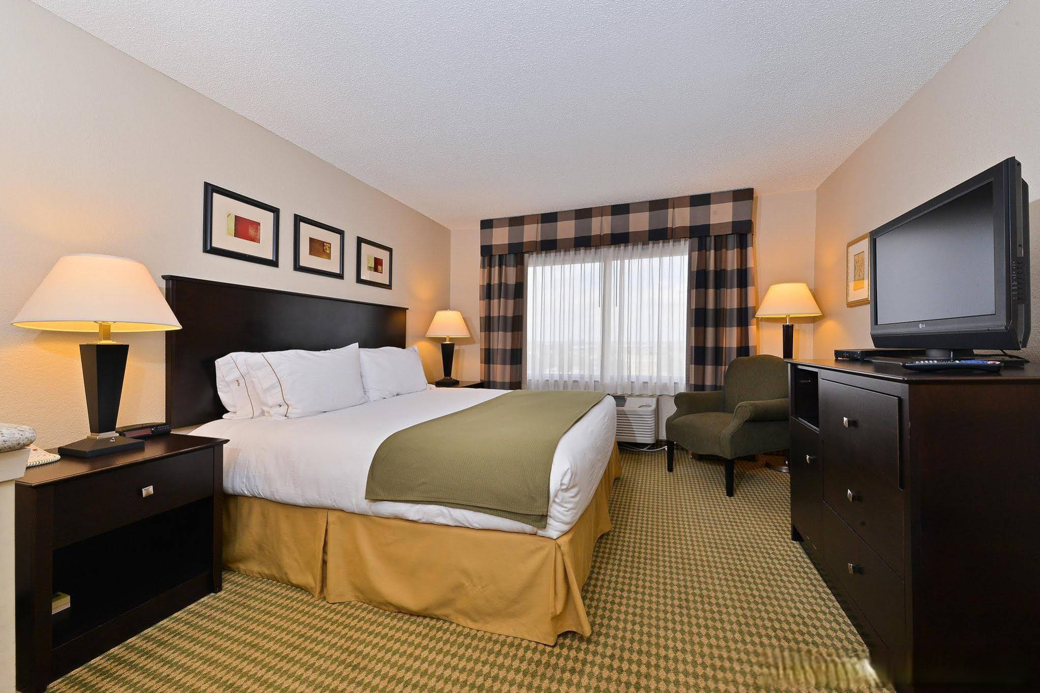 Holiday Inn Express Hotel & Suites Fort Worth Southwest I-20, an Ihg Hotel