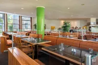 Seminaris SeeHotel Potsdam - breakfast