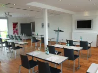 Qube Hotel Bergheim Hotels near Bergheim