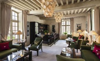 Chateau Lafaurie-Peyraguey Hotel & Restaurant Lalique