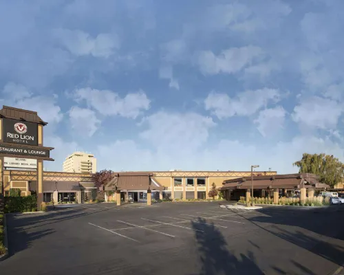 Red Lion Hotel Yakima Center Hotels in Yakima