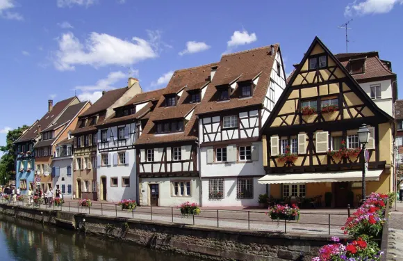 科爾瑪中心恩特林頓美居酒店