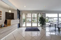 Comfort Aparthotel Divonne l'Orée du Parc Hotels in Divonne-les-Bains
