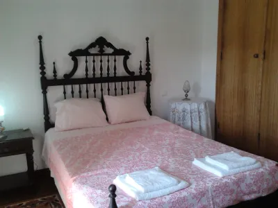 Rc - Alcobaca Villa! Отели в г. 
