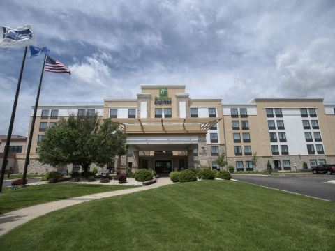 Holiday Inn Express Janesville-I-90 & US Hwy 14