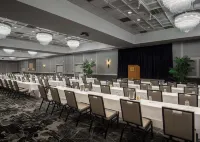 The Madison Concourse Hotel