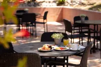 Hotel Campanile Setúbal - bar