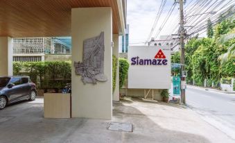 Siamaze Hostel