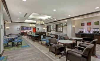 Hampton Inn by Hilton Toronto Airport Corporate Centre