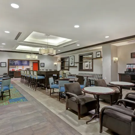 Hampton Inn by Hilton Toronto Airport Corporate Centre