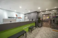 Pyeongtaek Godeok Rich Stay Hotel