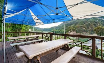 Yeongwol Donggang Hill House Pension