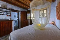 Aspros Potamos Hotels in Makris Gialos