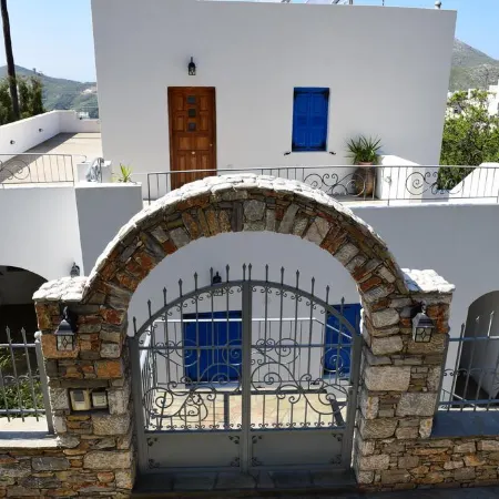Villa Fenia