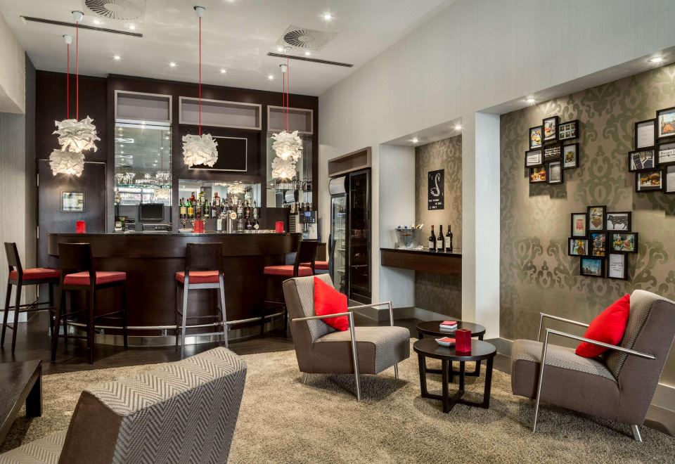 2. NH 컬렉션 브..