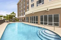 Holiday Inn Express & Suites FT MYERS EAST- THE FORUM by IHG - Pools