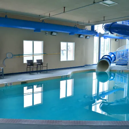 Holiday Inn Express & Suites HINTON by IHG