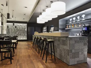 호텔 로웬 암 제