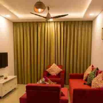 ComfyCorner - Luxurious 2-BHK Apartment Rooms
