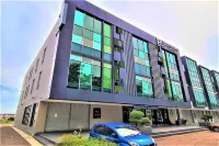 Prestigo Hotel Hotels in Tebrau
