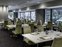 Pullman Sydney Hyde Park - breakfast