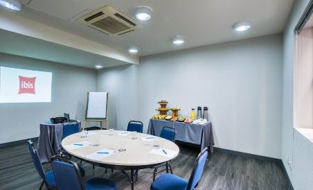 ibis Maringa - Housity