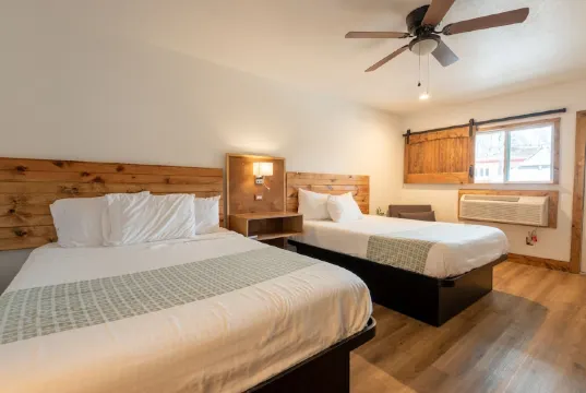 熱泉河濱美洲最佳價值酒店