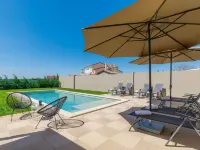 Villa Edi - Pools