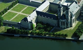 Hôtel de l'Abbaye des Prémontrés