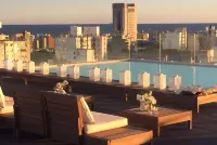 Dazzler by Wyndham Montevideo - Rooftop Pools