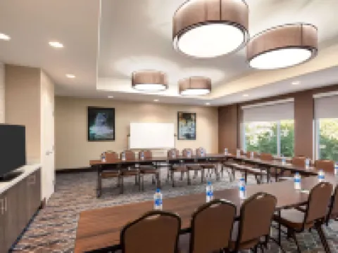 克洛維斯拉昆塔温德姆套房酒店 克洛維斯酒店