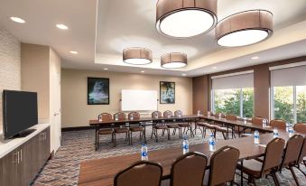 La Quinta Inn & Suites by Wyndham Clovis CA