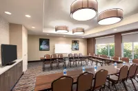 La Quinta Inn & Suites by Wyndham Clovis CA Hotels in Clovis