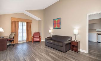 Budget Inn & Suite Atlanta Marietta Stadium