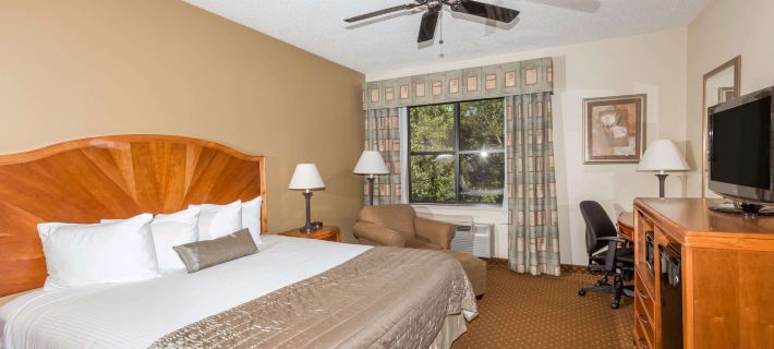 Baymont by Wyndham Asheville/Biltmore Village Hotels in Buncombe County