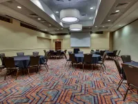 Drury Inn & Suites Findlay Hotels in Findlay