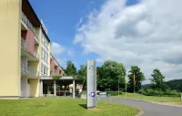 Ringhotel Haus Oberwinter Hôtels à : Bad Honnef am Rhein